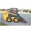Image 5 : New Holland L213 skidsteer, rops, auxiliary hydraulics, 10-16.5, 485 hours, GP bucket