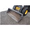 Image 12 : New Holland L175 skidsteer, rops, , aux hydraulics, hand controls, 10.00x16.5, , 6' GP bucket, one o