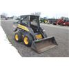 Image 4 : New Holland L175 skidsteer, rops, , aux hydraulics, hand controls, 10.00x16.5, , 6' GP bucket, one o