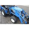 Image 13 : New Holland TC26DA 4wd compact tractor, NH 12LA loader, NH 756C backhoe attachment, hydro, 1 remote,