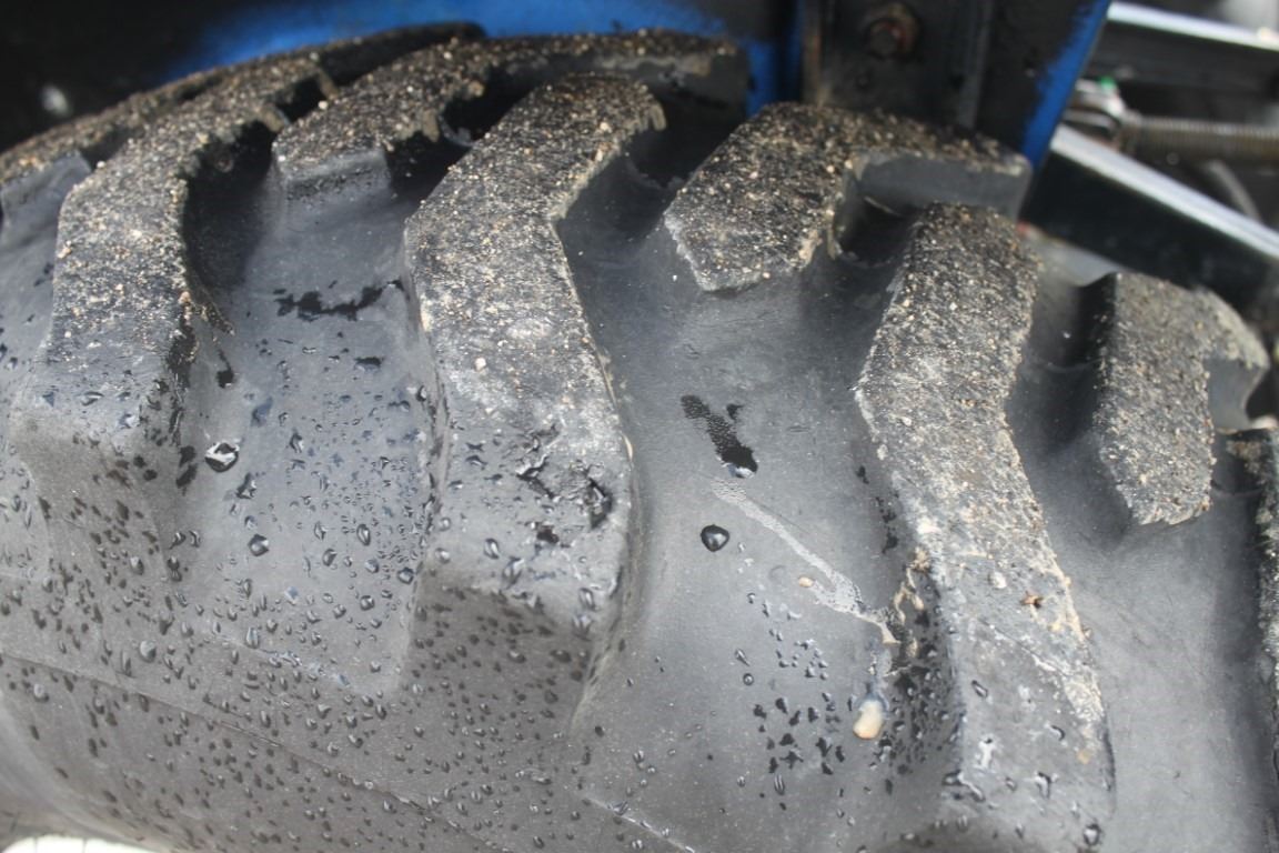 New Holland TC26DA 4wd compact tractor, NH 12LA loader, NH 756C backhoe