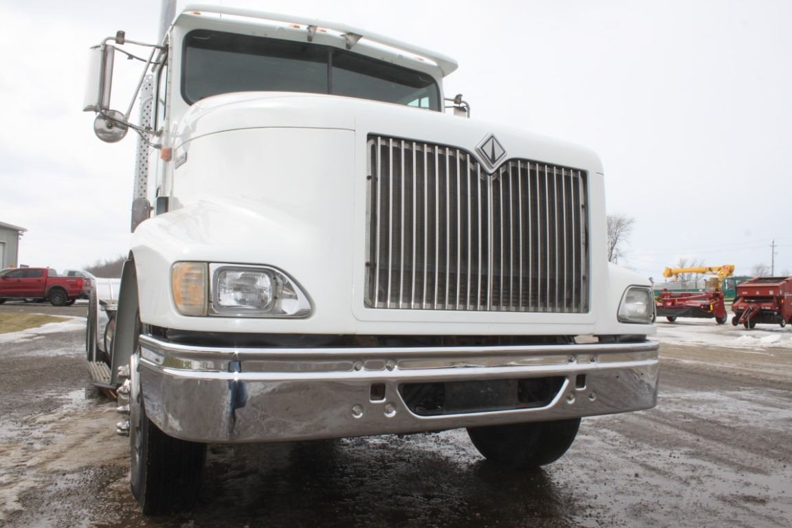IH Navistar 9400 tandem axle Day cab truck, Detroit 60 series engine ...