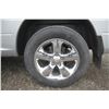 Image 9 : Dodge Ram 1500 Big Horn Edition 1/2 ton Eco Diesel pickup truck, crew cab 4x4 SLT, back flip tonneau