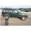 Image 4 : Jeep Cherokee 4wd SUV, 235/75R15, 120,298 km's, 4 Liter engine, government owned, 2000 model, green