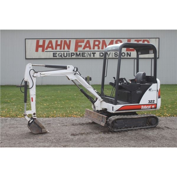 Bobcat 322D mini excavator, rops, auxiliary hydraulics, front dozer blade, 16" digging bucket, local