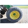 Image 15 : JD 1590 2pth 15' no till drill, Market fill auger, JD markers, floatation tires
