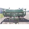Image 3 : JD 1590 2pth 15' no till drill, Market fill auger, JD markers, floatation tires
