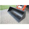 Image 14 : Kubota M7-152 Deluxe 4wd tractor, cab, air, M67 SL loader, New Alo 102" bucket, 3rd function valve,