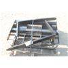 Image 4 : BE 42" pallet fork, skidsteer QT