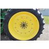 Image 9 : JD 7730 4wd tractor, cab, air, 380/90R-50 axle duals, 20 speed Autoquad, 3 remotes, changeable pto,