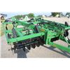 Image 10 : JD 714 9 shank soil saver, true depth shanks, walking tandem axles, low acres