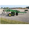 Image 5 : JD 714 9 shank soil saver, true depth shanks, walking tandem axles, low acres