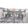 Image 7 : JD 714 9 shank soil saver, true depth shanks, walking tandem axles, low acres