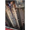 Image 13 : CIH 3412 12 row corn head, flagship hook up, single point knife rolls, 30" spacing