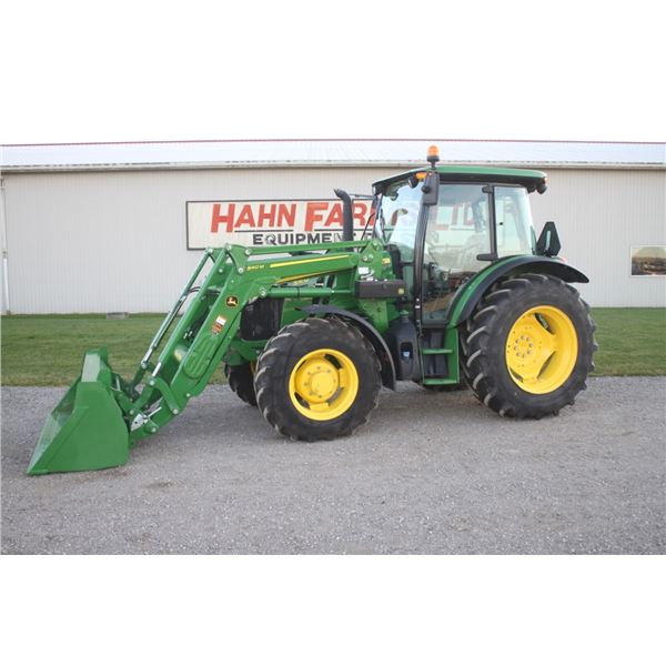 JD 5115M 4wd tractor, cab, air, new 540 MSL loader, Power-Reverser Plus 32 speed, only 540 hours, 20