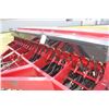 Image 10 : CIH 5100 soybean special, 21 run seed drill, grass box, double disc, press wheels, rear hitch