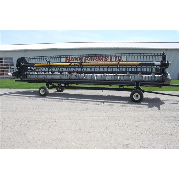 Gleaner Agco 800 30' flexhead, flip over reel, head mounted blower, Crary air reel system, single po