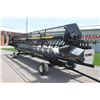 Image 8 : Gleaner Agco 800 30' flexhead, flip over reel, head mounted blower, Crary air reel system, single po