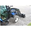 Image 12 : New Holland Boomer 55 4wd compact tractor, cab, air, New Alo C18 loader, 2 remotes, 207 hours, 2021