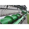 Image 12 : JD 925F 25' flex head, hydraulic fore and aft, full finger auger, stubble lights, single point hooku