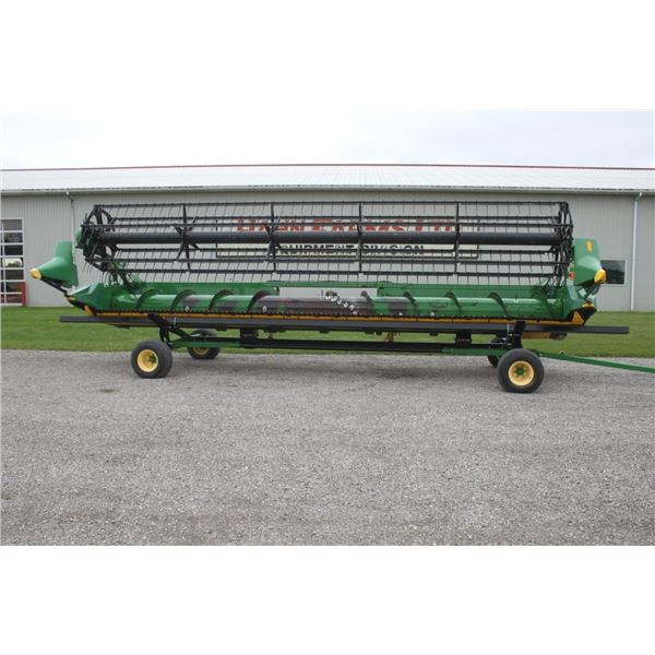 JD 925F 25' flex head, hydraulic fore and aft, full finger auger, stubble lights, single point hooku