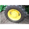 Image 11 : JD 5100M 4wd tractor, cab, air, Power Reverser, H260 loader, 18.4R30, 3 remotes, buddy seat, front f