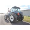 Image 8 : New Holland 8670 4wd tractor, cab, air, 520/85R38, 3 remotes, changeable pto, supersteer, 12 front w