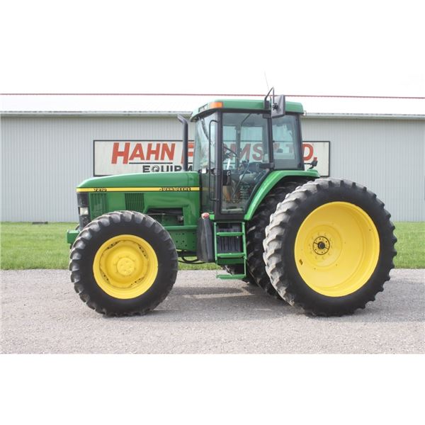 JD 7210 4wd tractor, cab, air, 420/80R46 axle duals, 20 speed power quad w/ creeper & left hand reve