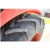 Image 10 : Kubota M7040 4wd tractor, cab, air, M25 SL loader, hydraulic shuttle, 16.9x28, 1 remote, 2990 hours