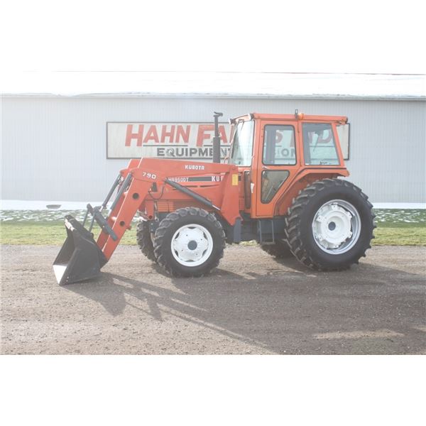 Kubota M8950DT 4wd tractor, cab, 790 loader, 2 remotes, 4127 hours, local unit