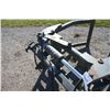 Image 5 : Alo 180 hydraulic Flexigrip bale grabber