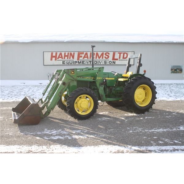 JD 1840 4wd tractor, rops, 245 SL loader, hi/lo, 16.9x30, 1 remote
