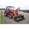 Image 4 : Kubota M6800 4wd tractor, cab, air, M920 SL loader, 16.9x30, hydraulic shuttle, 2 remotes, 3319 hour