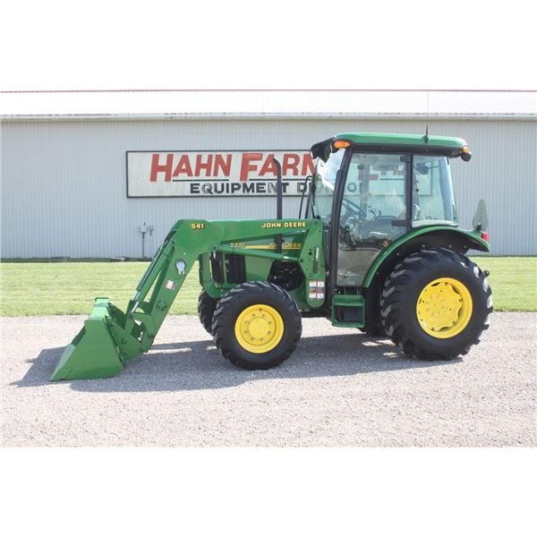 JD 5320 4wd tractor, cab, air, 541 loader, power reverser, 2 remotes, 16.9x24, 1350 hours, local tra