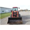 Image 3 : Kubota M6800 4wd tractor, cab, air, M720 loader, hydraulic shuttle, 16.9R30, 1 remote, 2839 hours, l