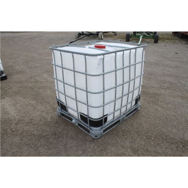 Unknown 200 gal liquid poly tote