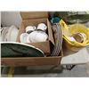 Image 36 : YELLOW, GREEN & WHITE VARIOUS PATTERNS & DISHES