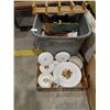 Image 8 : HANGERS, BLIND, IRON, FEW DISHES, GLASS & CERAMIC