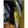 Image 8 : HOUSEHOLD TUPPERWARE, ETC.