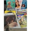 Image 2 : 20 ALBUMS & 9-RECORD BOX SET. SEE PHOTOS.