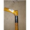 Image 2 : DIAMOND WILLOW CANE - HANDCRAFTED.