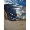 Image 2 : BAG OF BLANKETS & PILE: LOOSE BLANKETS. SEE PHOTOS. FAIRLY NEW.