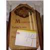 Image 2 : LACE TABLE RUNNER; 3-WALL PLAQUES. ALL NEW. SEE PICS W/ ESTÉE LAUDER