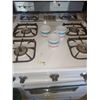 Image 1 : BEACH - GAS STOVE - SEE PICTURES.
