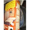 Image 2 : JUMPER CABLES, SEAT COVERS/CUSHIONS