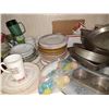 Image 2 : DISHES & BAKING, GLASSES