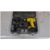 Image 2 : Dewalt Cordless Drill Set