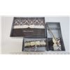 Image 1 : Guest book, Pen, Garter set