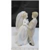 Image 4 : Figurine couple cake topper + pompoms