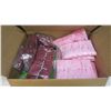 Image 2 : Paper pompoms (Colors: pink, burgundy, fuchsia, lime)